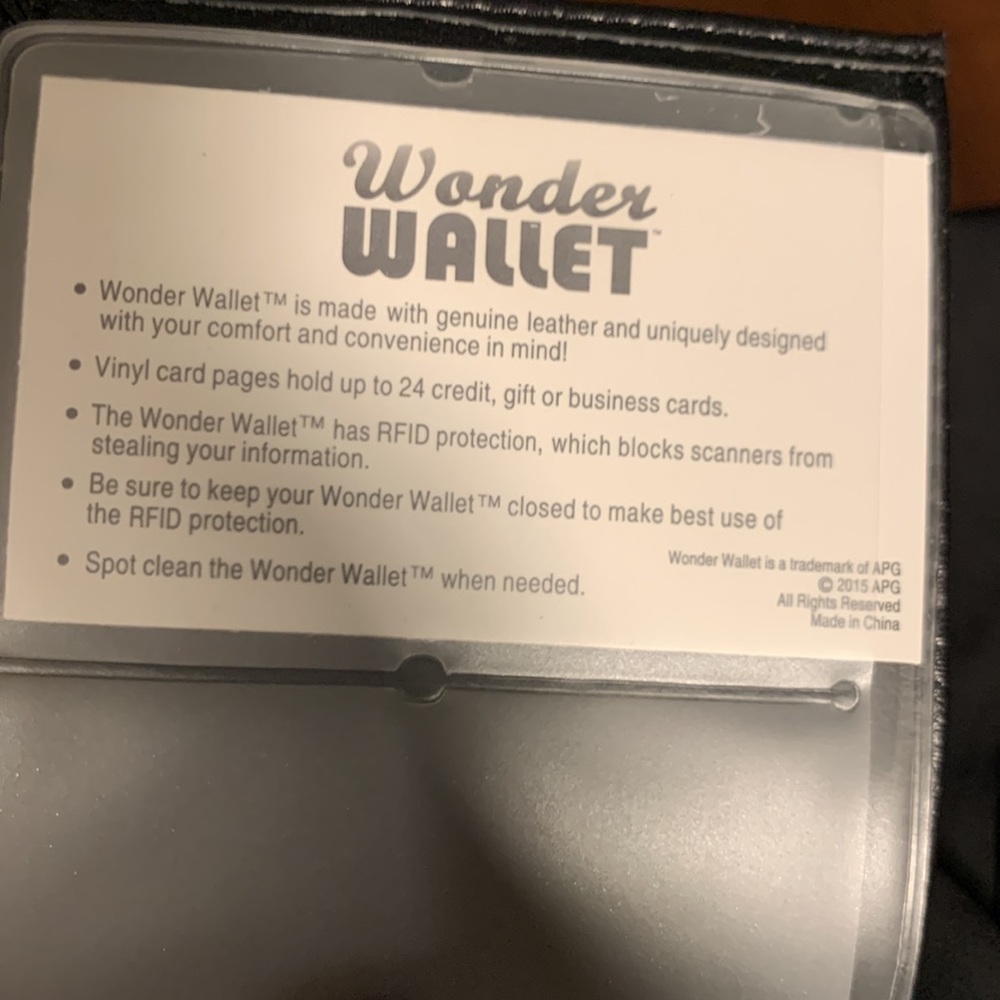 Wallet - Picture 2 of 6